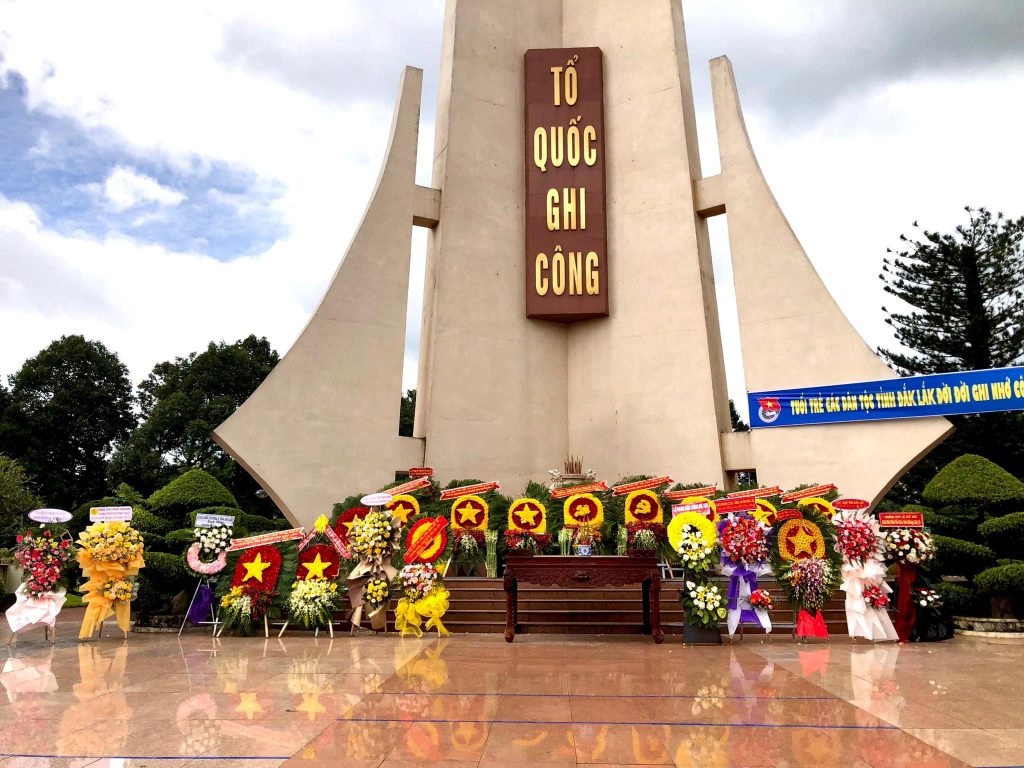 Nhân kỷ niệm 76 năm ngày Thương binh- Liệt sĩ (27/7/1947-27/7/2023)