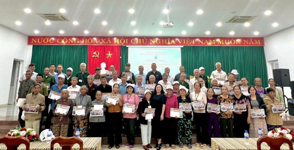 TRUNG TÂM ĐIỀU DƯỠNG NGƯỜI CÓ CÔNG TỈNH ĐẮK LẮK ĐÓN TIẾP VÀ TỔ CHỨC ĐIỀU DƯỠNG NGƯỜI CÓ CÔNG VỚI CÁCH MẠNG TRONG TỈNH