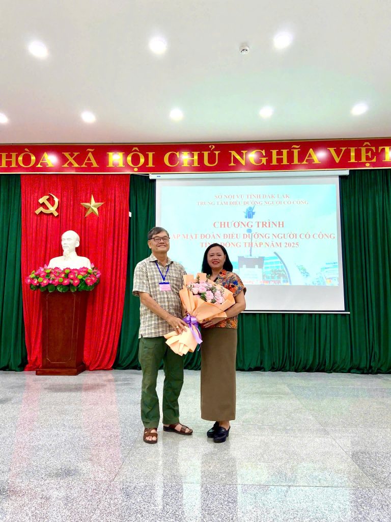 TRUNG TÂM ĐIỀU DƯỠNG NGƯỜI CÓ CÔNG TỈNH ĐẮK LẮK ĐÓN TIẾP VÀ TỔ CHỨC ĐIỀU DƯỠNG NGƯỜI CÓ CÔNG VỚI CÁCH MẠNG TỈNH ĐỒNG THÁP ĐỢT 2
